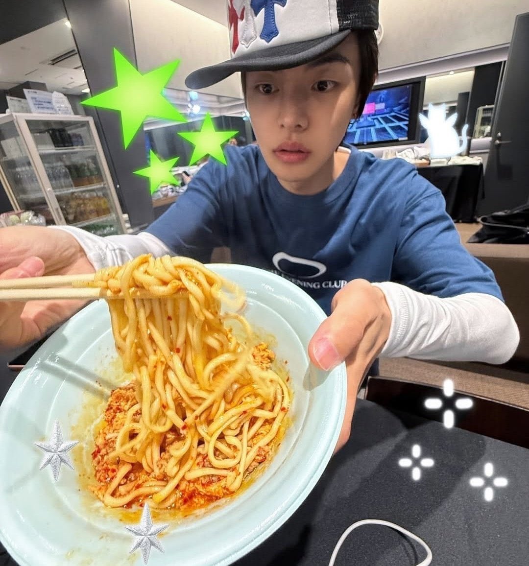 rubbyykliee's tweet photo. intinya channnn 💜

#ALLYZSELCADAY #AZSD #ALLYZ  #ALPHADRIVEONE #ALD1 #알파드라이브원
#LEO #LEELEO #리오 #이리오 https://t.co/rkIbHI0LW6