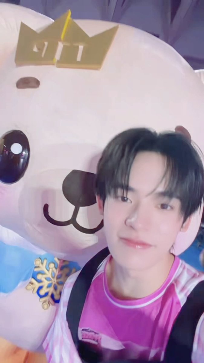 r3dm0chi's tweet photo. จะหม่ำให้หมดเยย 😋 https://t.co/YeZgBvuUR7