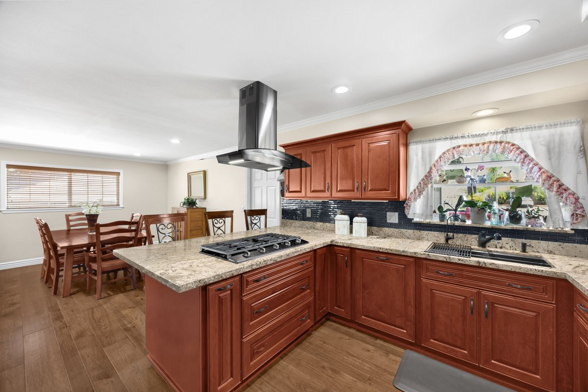 DarrylandJJ's tweet photo. PREMIER Open House in Fullerton
1040 El Mirador Dr
Sat, Aug 1, and Sun, Aug 2 - 1-4 pm

BEAUTIFUL, SINGLE-STORY home for sale in FULLERTON near Beechwood Elementary

Call or text (714) 713-4663

Darryl &amp; JJ Jones Team
Darryl Jones
DRE #01076312
ERA North Orange County Real Estate https://t.co/T0juGSZBkQ