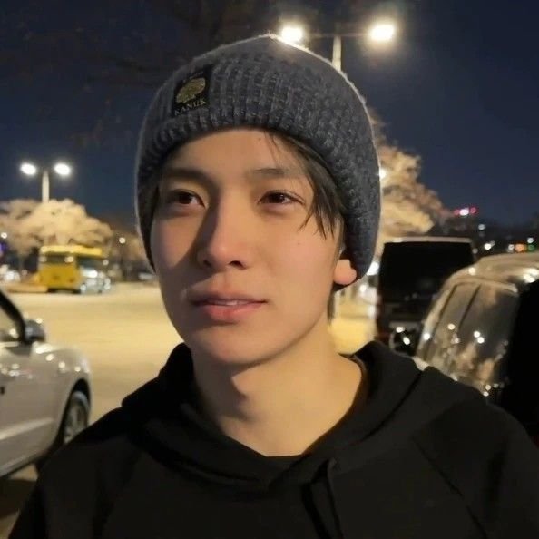 evanflowver's tweet photo. My fav bare face heeseung ♡ https://t.co/RwxbvYnbUo