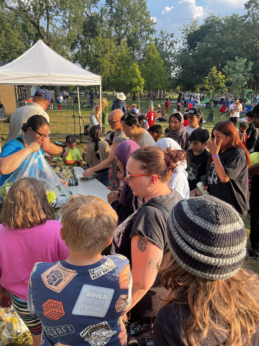 drewdilkens's tweet photo. Summer evenings don't get much better than this. What a wonderful night at Neighbourhood Nights at Mic Mac Park! Families gathered to enjoy a fantastic performance by Northern Muse, while kids played, neighbours reconnected, and everyone settled in to watch "Encanto." It was another evening filled with laughter, music, and the kind of simple moments that make summer so memorable. Thank you to everyone who participated in another great Experience Windsor event!