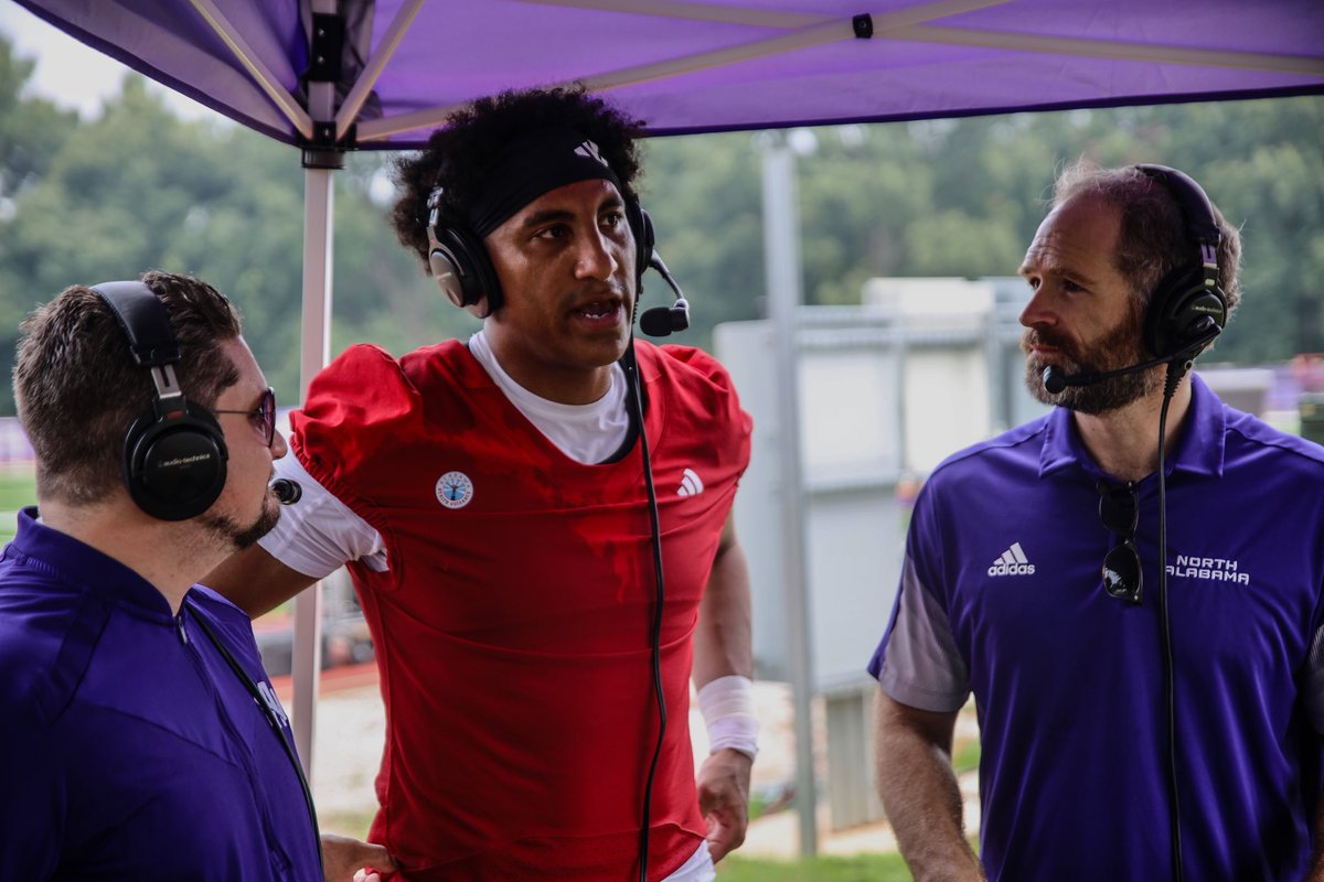 RoarLionsProd's tweet photo. Another edition of Friday Flicks 📸

#RoarLions🦁 https://t.co/4soK0h1P2Y