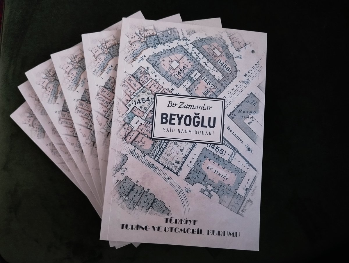 mfcionian's tweet photo. YENİ ESER | Yayına hazırladığım, Turing Yayınları'ndan çıkan (@turing1923) "Bir Zamanlar Beyoğlu", Said Naum Duhani'nin "Eski İnsanlar Eski Evler" ve "Geri Dönmeyecek Zamanlar" adlı eserlerini, gözden geçirilmiş yeni çevirileri ve tarihi fotoğraflar eşliğinde tek ciltte topluyor. https://t.co/3BmBNhosQJ