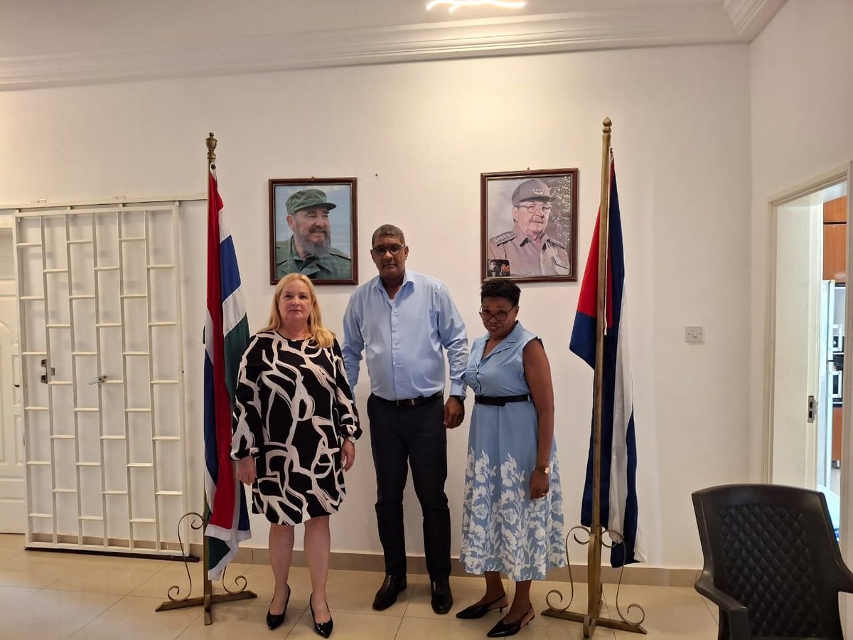 CubaGambia's tweet photo. Culmina el Consejo de Dirección Finalizando el Proceso de entrega de la Dirección de la Brigada Médica Cubana en Gambia.
#BMCGambia 
#30AñosBMCGambia 
#CubaCoopera https://t.co/k2nJDaFLxC