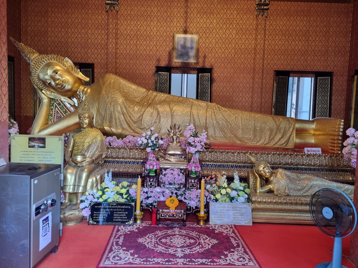 WorldAnimox's tweet photo. NUEVA PUBLICACIÓN EN WORLDANIMOX:
Los Templos de Bangkok parte 4/16 (Viaja 28 días por Tailandia del 3 al 30 de diciembre del 2025 parte 15/93)
https://t.co/1mbhieTunw
#Bangkok #Tailandia #Viajar #turismo #worldanimox #viaje #templos #buda #Thailand https://t.co/QpmJejnCWz