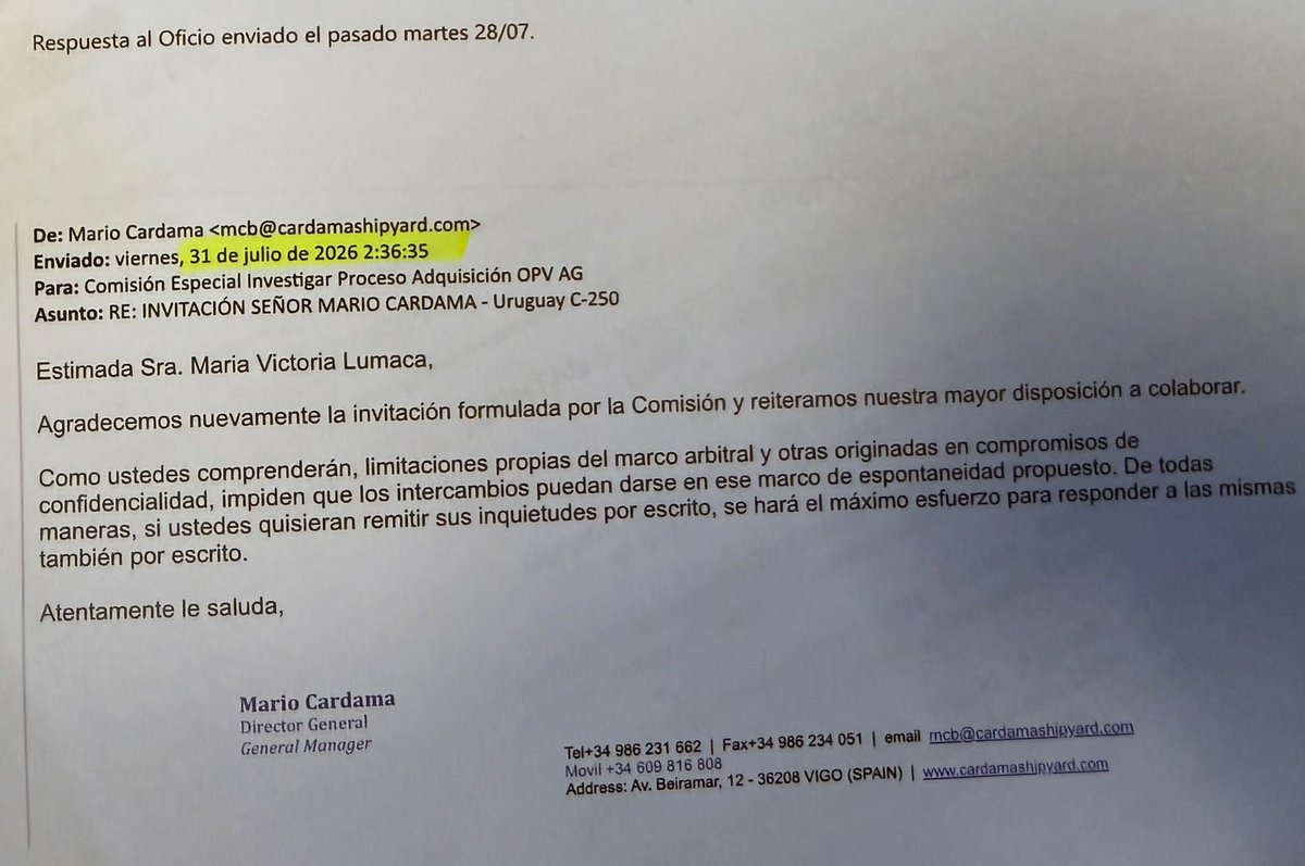 EPreve's tweet photo. 🔴AHORA / CARDAMA NO VIENE

✔️Mario Cardama rechazó hoy por escrito la invitación para comparecer ante la comisión especial del Parlamento que investiga la compra de las dos patrulleras oceánicas a su astillero por 82 millones de euros.

✔️Cardama, y a su asesor en Uruguay, Gerardo Moreira, habían sido convocados para que comparezcan sobre el caso.

✔️ El empresario gallego argumento compromisos de confidencialidad para no comparecer ante la comisión investigadora del Parlamento.