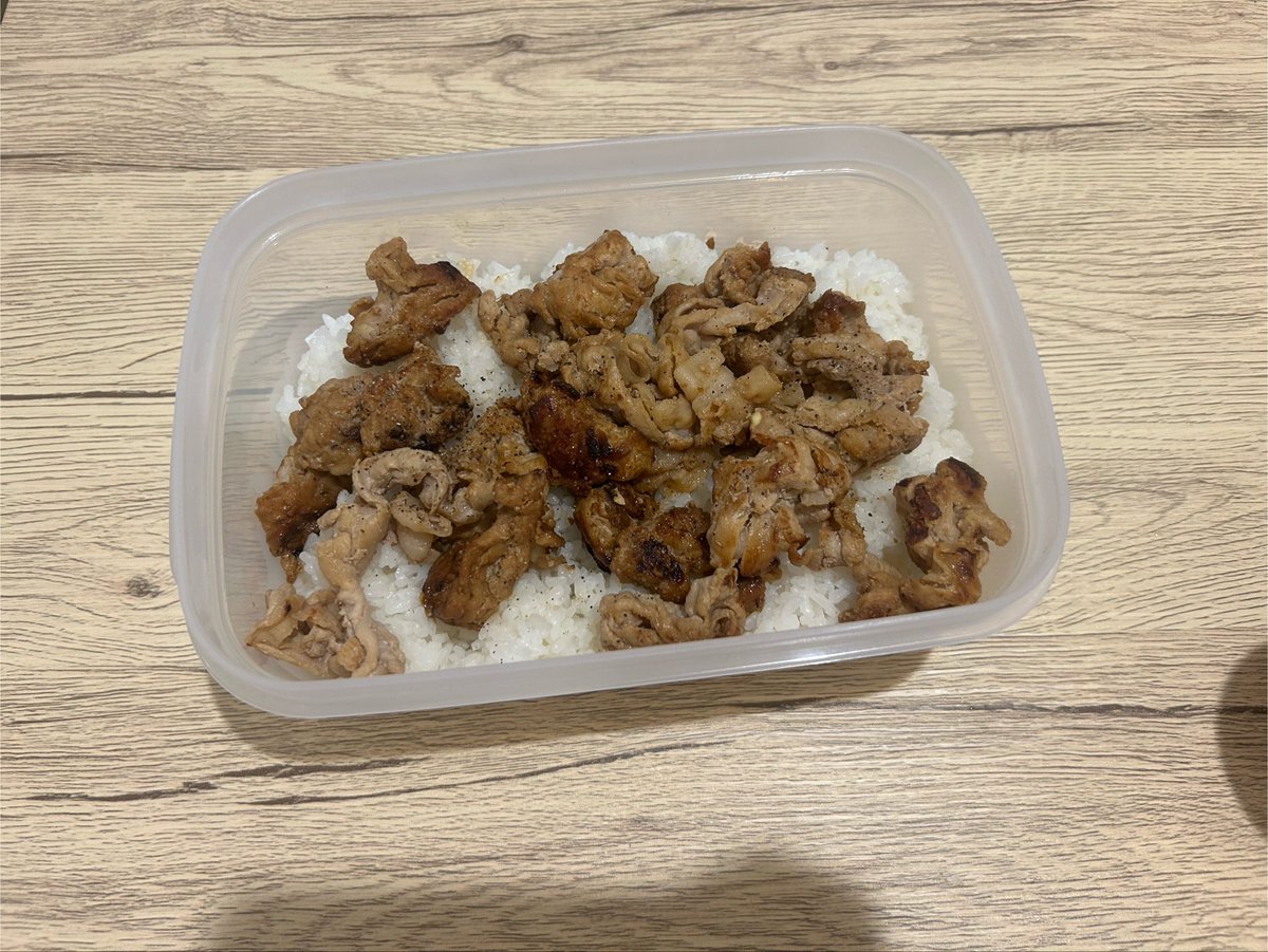 Candy2tyonsc29's tweet photo. 明日のガチ弁当2 https://t.co/fqkvXTmfMU