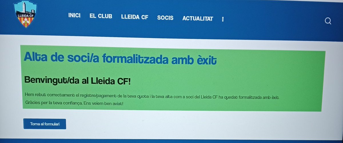 81txus's tweet photo. M'importa poc el futbol... però m'importen bastant les bones causes.
 I m'he fet soci-simpatitzant del @LleidaCF 🔵 https://t.co/y5ij86DdcQ