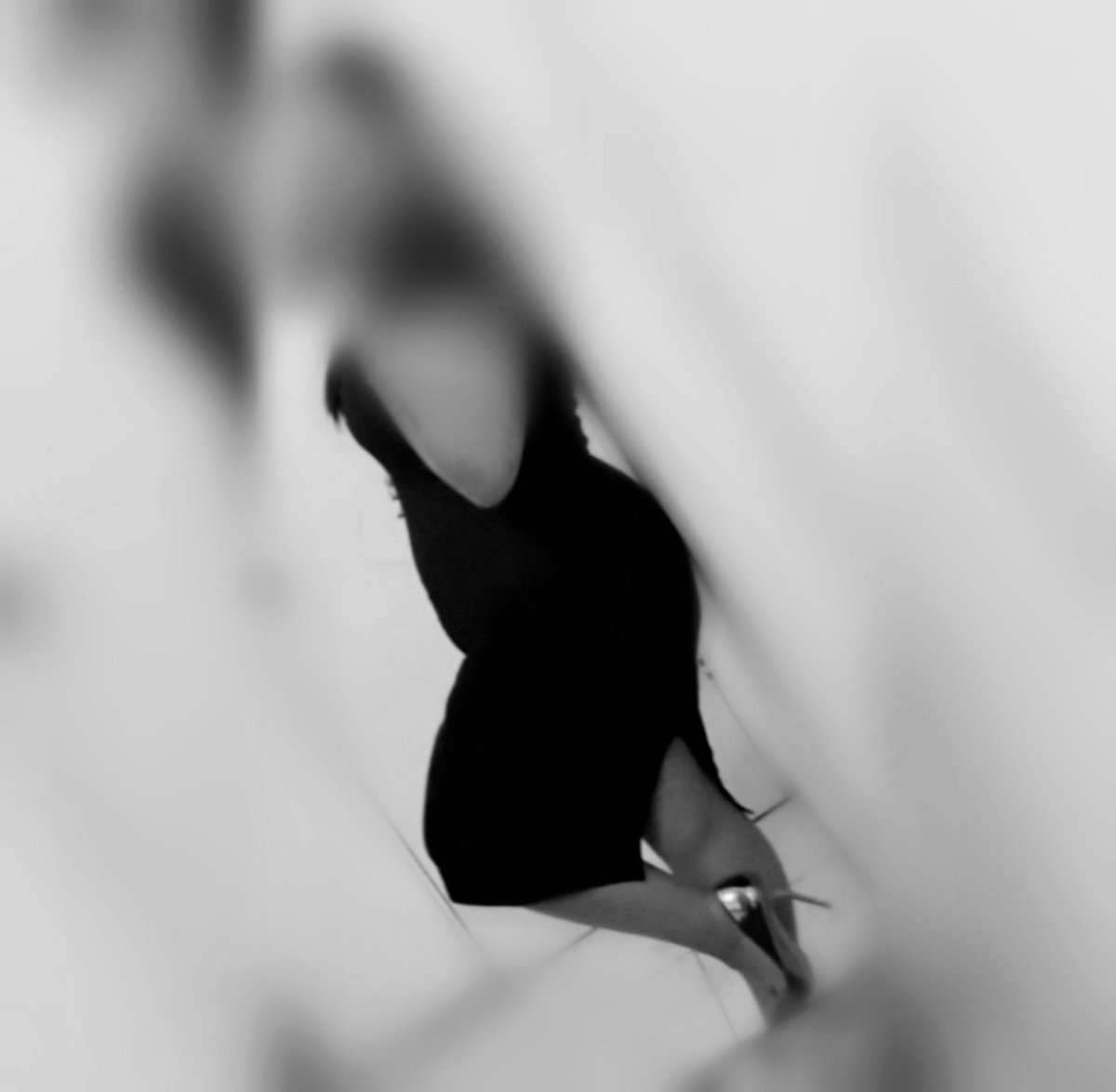 licmilf42's tweet photo. A quien veré hoy?🖤💋 https://t.co/QR2qvxYdFB