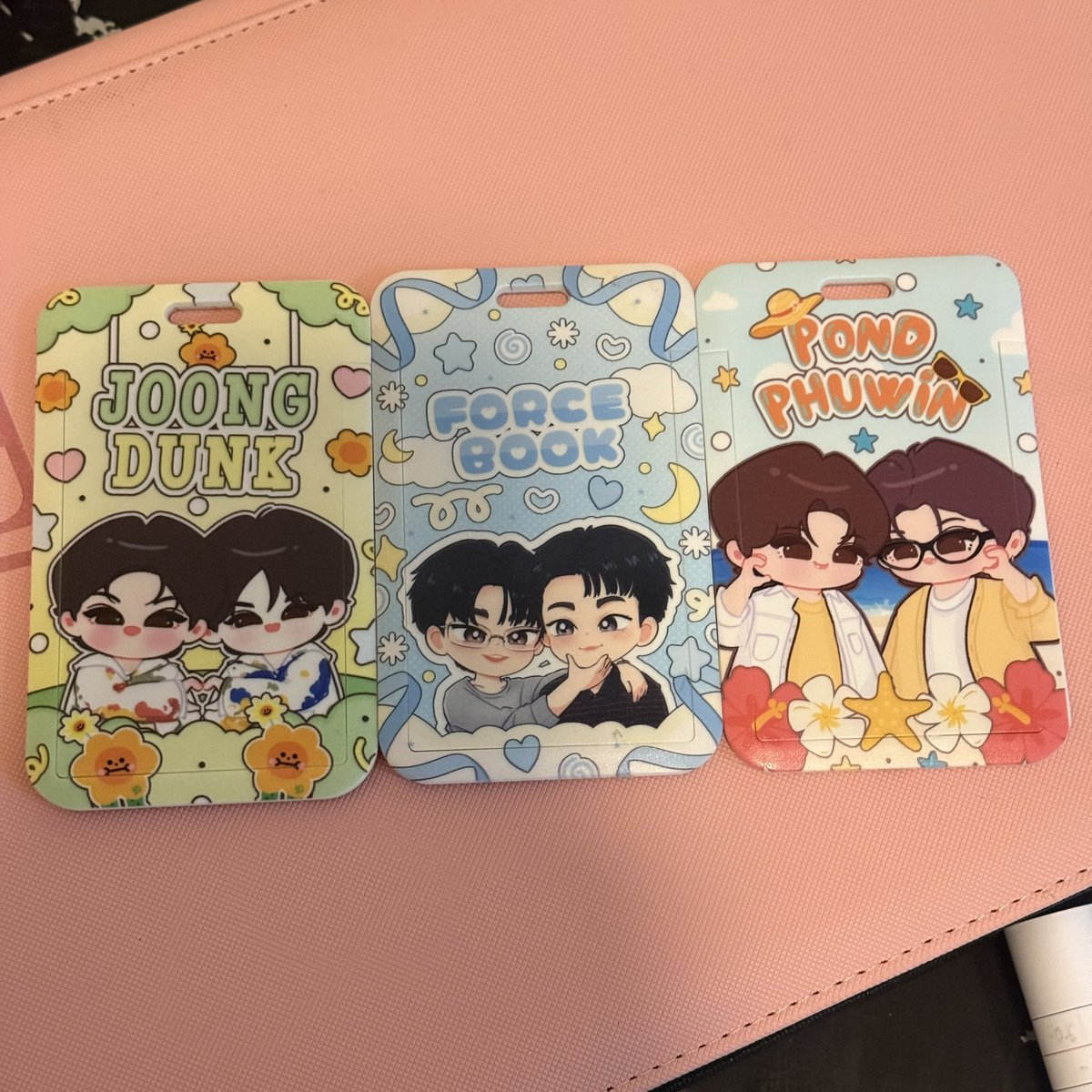 pompomliuren's tweet photo. I just realized that I already made Photocard holders for my 3 main CPs 😁😁😁😁

LIKEEEEE IT'S SO CUTEEEEE 🥺 https://t.co/TU79DMbCmt