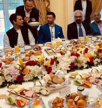 rishibagree's tweet photo. @INCIndia Yeh kiska baccha hai ??? 
Padosi ka kya ???? https://t.co/0hgTg2CWkp