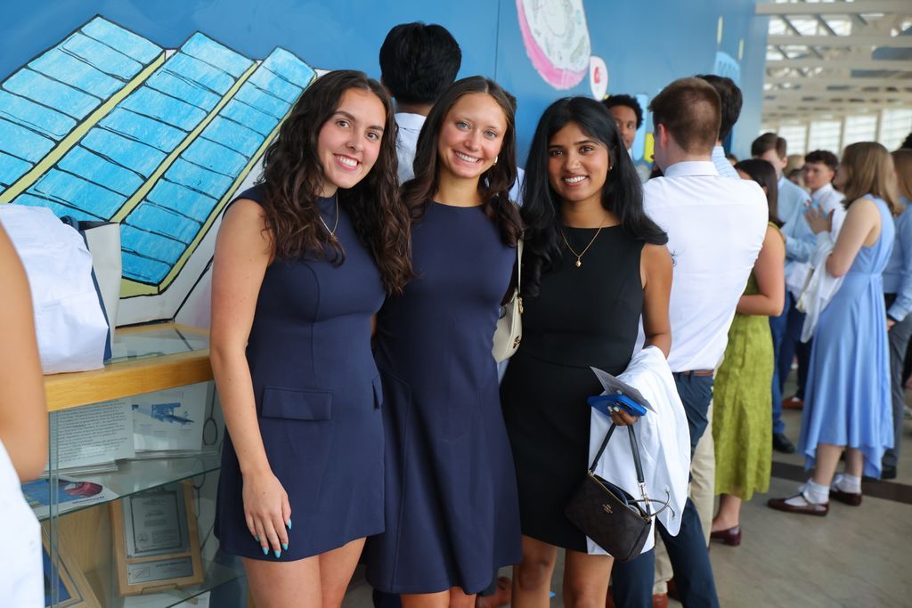 UToledoMed's tweet photo. It's been one week since White Coat, and we're still not over it ๐ฅผ
Check out the full album on our Facebook page, https://t.co/azTIulNqfw ๐ท๏ธ
#UToledoMed30 #UToledoMed #UToledo https://t.co/nH4kOJGhRe