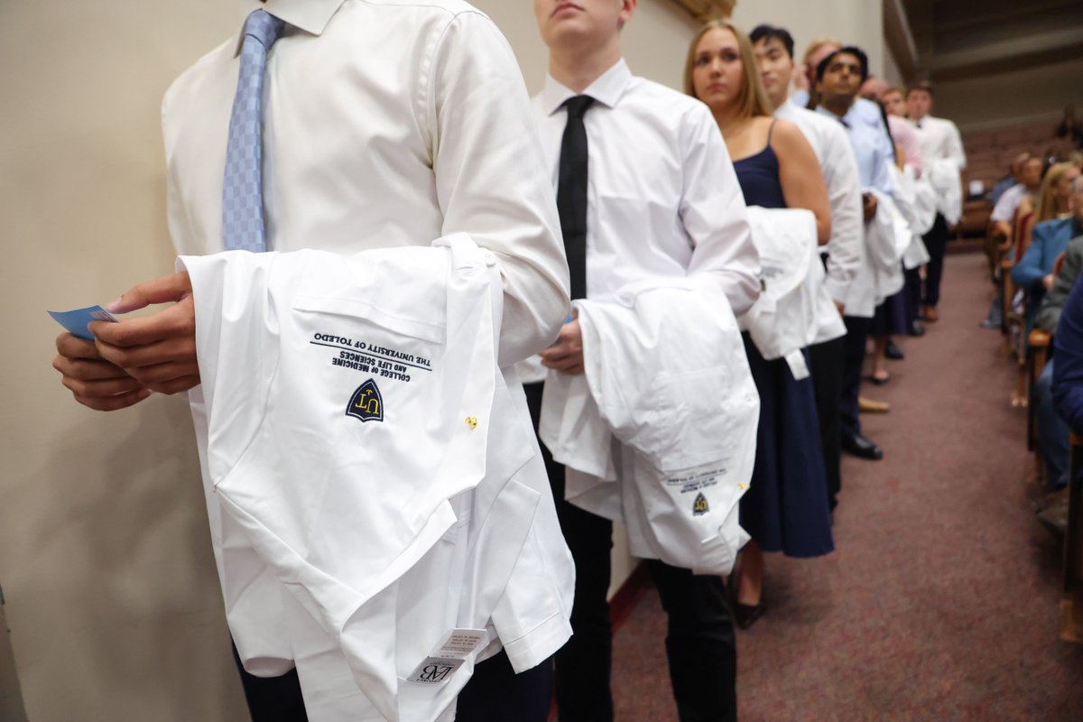 UToledoMed's tweet photo. It's been one week since White Coat, and we're still not over it ๐ฅผ
Check out the full album on our Facebook page, https://t.co/azTIulNqfw ๐ท๏ธ
#UToledoMed30 #UToledoMed #UToledo https://t.co/nH4kOJGhRe