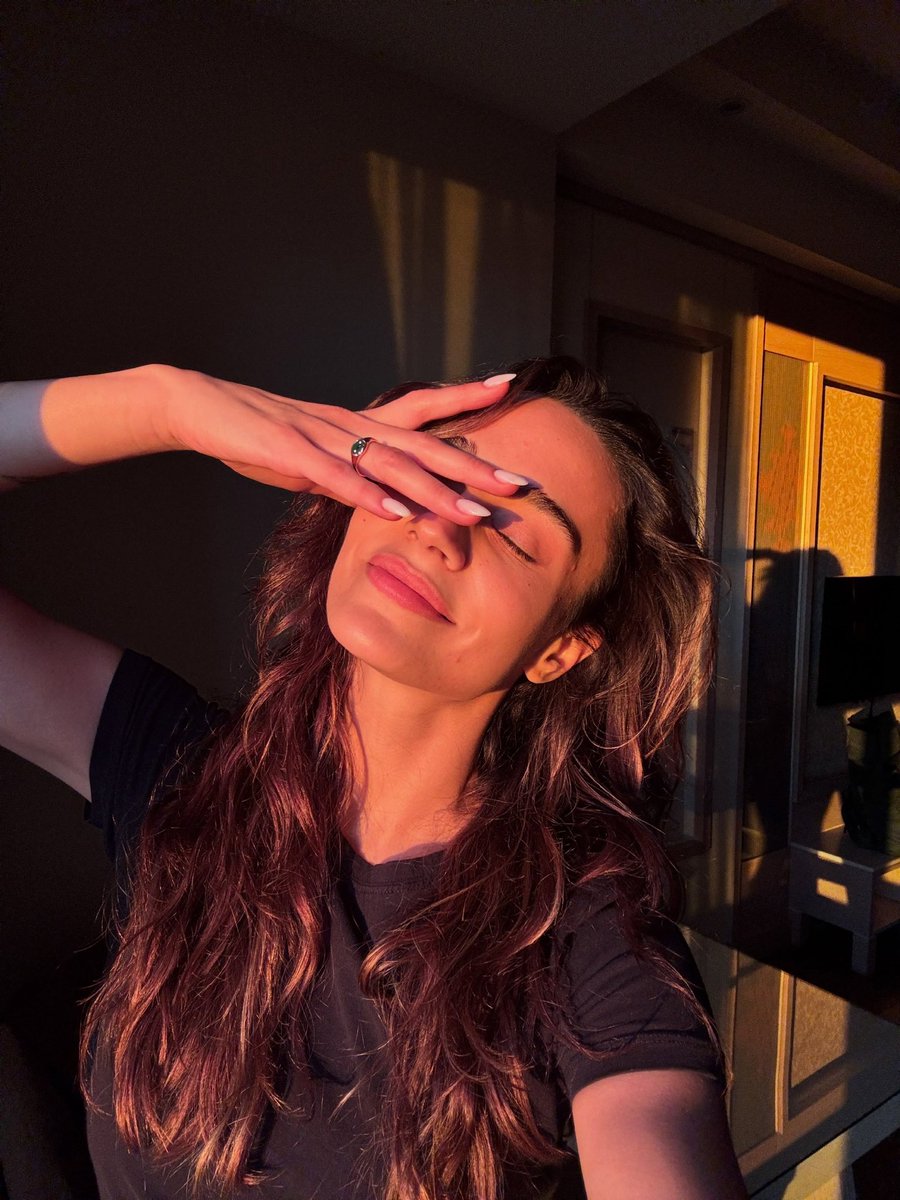 SudeBrasil's tweet photo. 📸 | Sude via Instagram feed. 

#SudeZülalGüler |• #SudeGüler https://t.co/Iv6gwlo76N