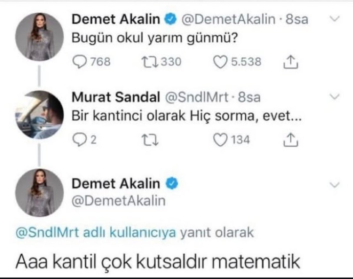 fotolarsivi's tweet photo. demet akalın kurulabilecek en anlamsız cümleyi kuruyor https://t.co/YPHi1XtBgQ
