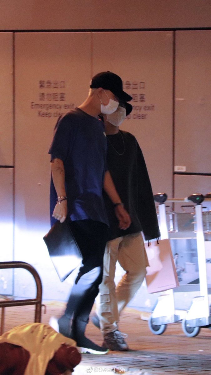 baegdough's tweet photo. 6.14♡ https://t.co/KmhAEAdqw2
