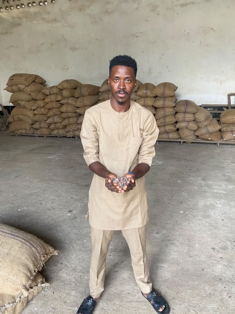 ibrahimanex's tweet photo. I don resume cocoa back ✌️

If u looking for see and buy,no reach out to me abeg u 🙏 https://t.co/MxIoHRzw8b