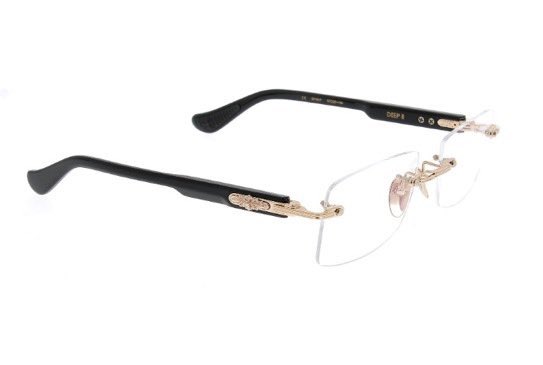 kindleboy3's tweet photo. Chrome Hearts glasses👓 #ive #REI #레이 #andTEAM #MAKI https://t.co/sfEF4KJMoF