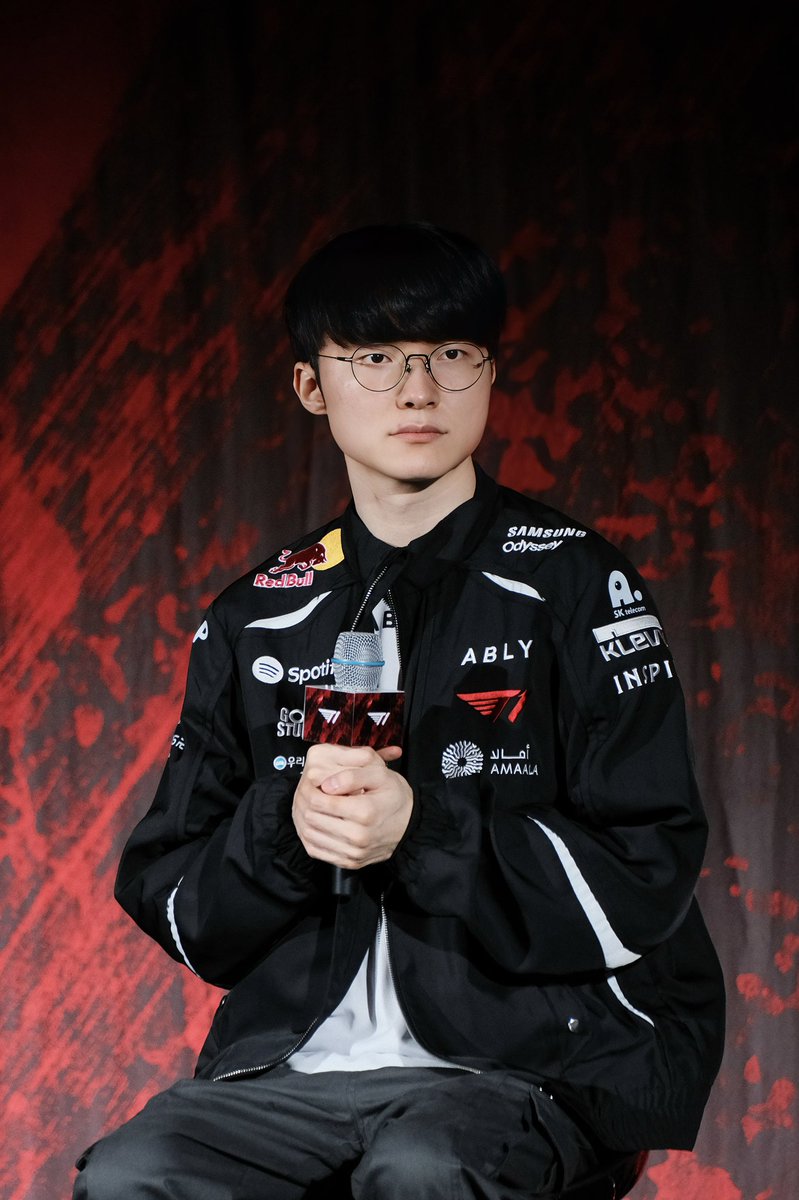 yiy1cccs's tweet photo. 260731 🐈‍⬛🍀
#faker  #페이커 https://t.co/1EIHdzqzwe