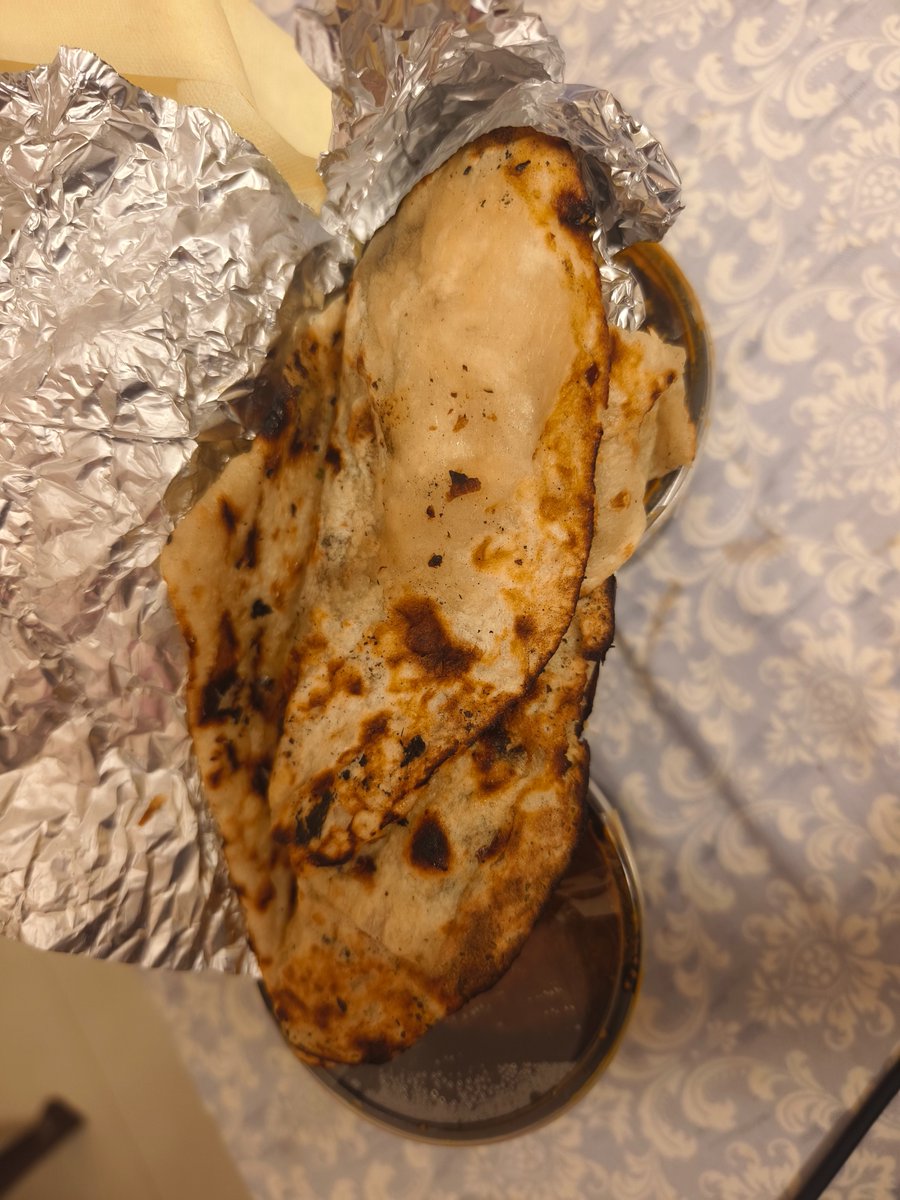 letswinoff's tweet photo. Dear @zomato , amazing consistency 👏 Ordered Chicken Tandoori, received naan &amp; curries. This is the 2nd Wrong Order. And instead of a full refund, I get tiny coupons. Didn’t know I had subscribed to “Chef’s Surprise” rather than food delivery. @zomatocare  #Zomato https://t.co/OMRAmLd2aV