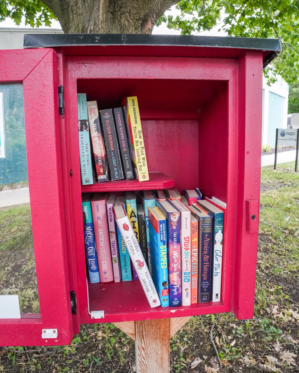 AqNiagara's tweet photo. Have you visited the Little Free Library on the east side of our building (near Whirlpool St.)? It was recently restocked with a fresh, diverse selection of books by @UnitedWay_GN. Come by and find a great new read! https://t.co/HpE72A5Q0j