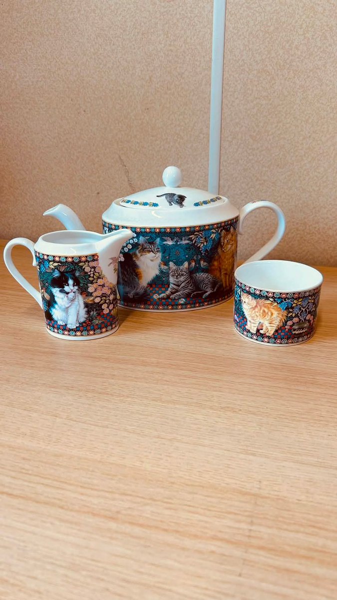 team_greenacres's tweet photo. 🌞Our Summer Extravaganza #Auction Is Live Over On FB🌞
Lots of lovely bargains to be had for you & your pets. Why not pop over by following the link below👇
https://t.co/llhLfZnekQ
📸Click on see more photos to browse the lots. To bid, add a comment to lot / photo📸
Ends Midday, Thursday, 6th August (UK time 🇬🇧)
💰All funds raised go towards the care of our animals💰
#teamgreenacres #rescue #k9hour #rehomehour #spanielhour #teamzay #fridayfundraising #fundraisingfriday #fundraising #fundraiser #Pembrokeshire #wales