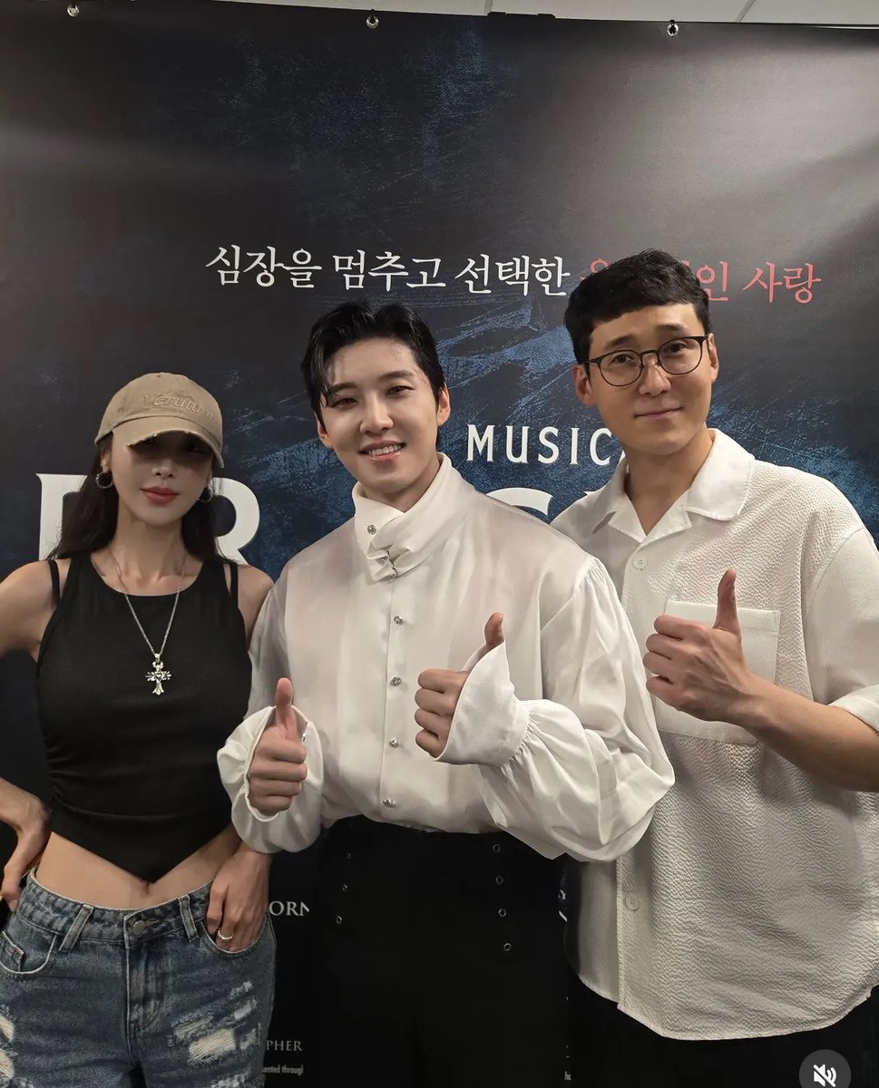 6_June8's tweet photo. 눈가촉촉병아리 https://t.co/vP498NhxAY