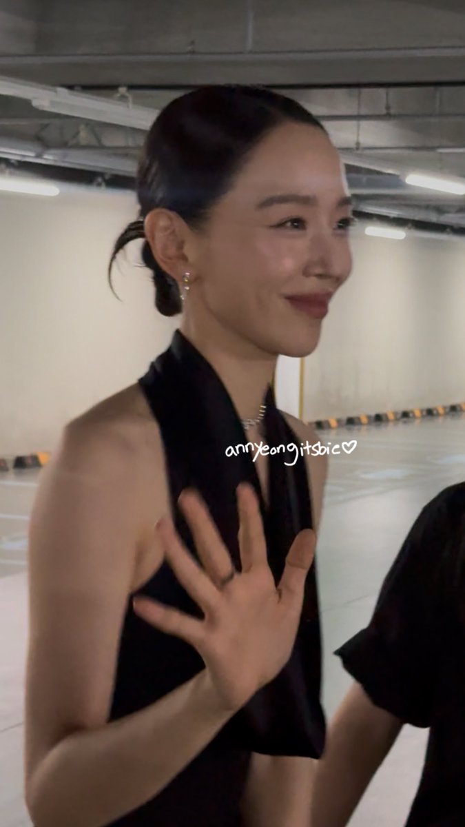 hyeseonhan43542's tweet photo. 사랑해 https://t.co/qYrksbBfpg