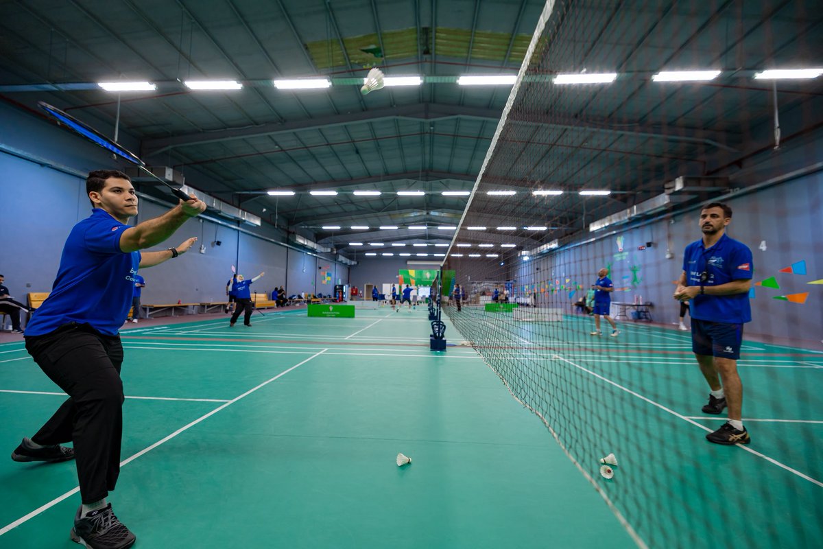 ArabBadminton's tweet photo. اختتمت أعمال دورة المستوى الثاني الدولية لتأهيل المدربين، التي نظمها الاتحاد العربي للريشة الطائرة بالتعاون مع الاتحاد السعودي للريشة الطائرة 🏸🇸🇦

وشهد اليوم الختامي تنفيذ الاختبارات العملية، التي أتاحت للمشاركين تطبيق مهاراتهم التدريبية في مواقف ميدانية، بما يعكس مستوى الاستيعاب والكفاءة وفق منهجية الاتحاد الدولي للريشة الطائرة
