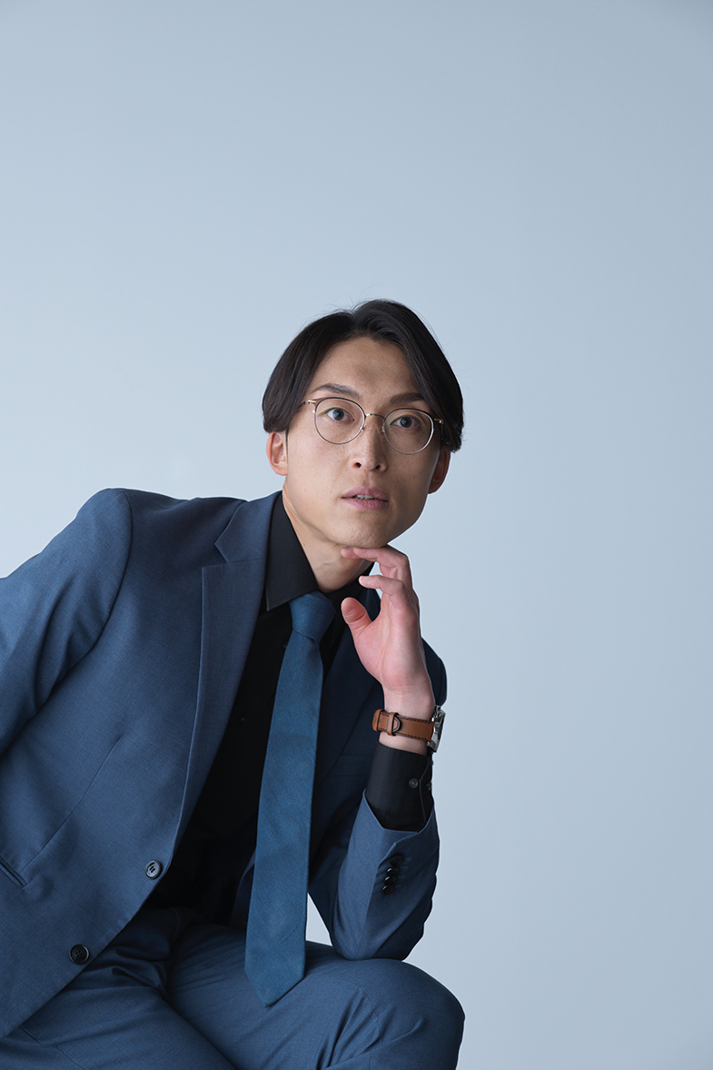 Yu_Ousaka_WR's tweet photo. 〈８月スケジュール〉 
八月。  

風鈴が、夜風を待っています。  

深まっていく夏の先に待つ、秋の気配。  

僕も、そんな気持ちで待っています。  

〈基本スケジュール〉 
平日　20:00〜24:00 
土・日・祝日　終日  

〈詳細スケジュール〉 
https://t.co/eDcNiPEWA1 https://t.co/EDE2XYDg5T