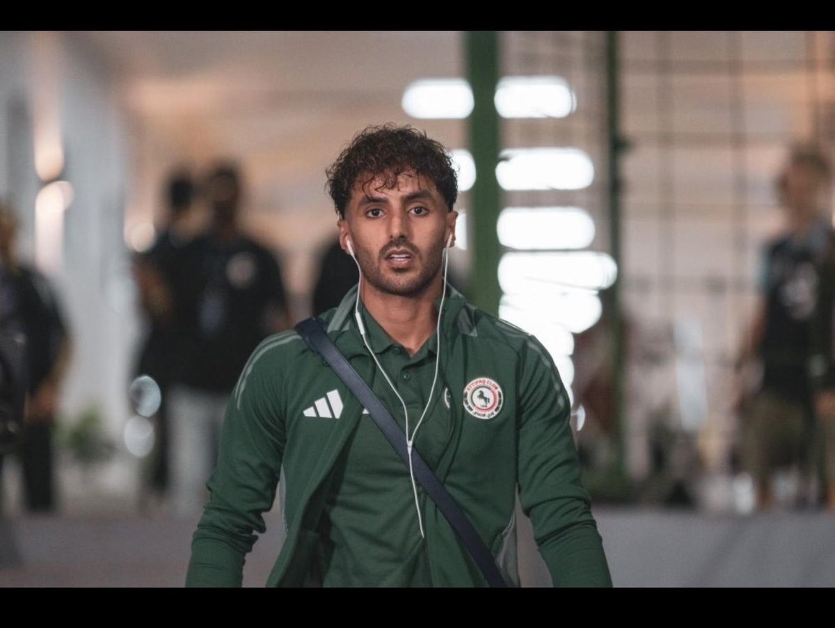 kastrooo90's tweet photo. نفذو مطالبنا
 @ALAHLI_FC 
@ALAHLI_SP 
@HawsawiOsama 

 #هونيس_مطلب_اهلاوي https://t.co/zU8hOL3eij