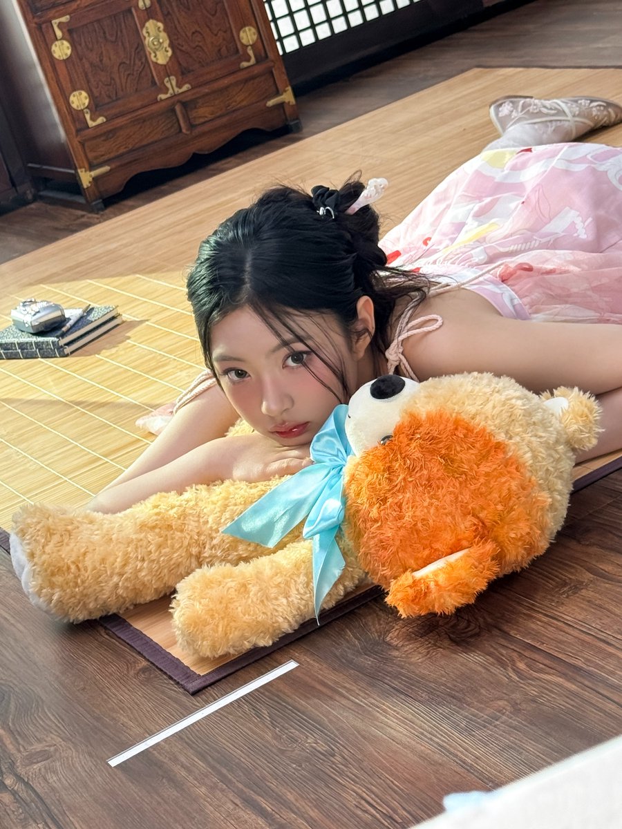 nayeorh's tweet photo. 궁궐로 갈 수도 있어~~🧸 https://t.co/uiVWHBw8Eq
