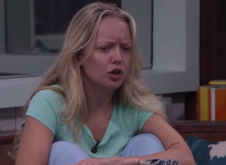 BBFeedsFairy's tweet photo. Melody says at least I know I'm a bitch and own it, she then calls Haley a country bumpkin pick me #bb28 https://t.co/1WFZPpr8dv