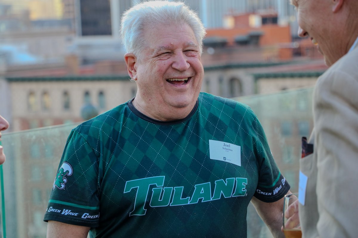 tulanealumni's tweet photo. Calling All Angels 

We followed the sun out west to catch up with our Tulane Alumni Association (TAA) Board and Tulane community members in the heart of Los Angeles. As the TAA Board prepares for the upcoming academic year, learn more about how our krewe works together to keep our community as strong as ever. 

📰: https://t.co/1wvQL6x8Nj