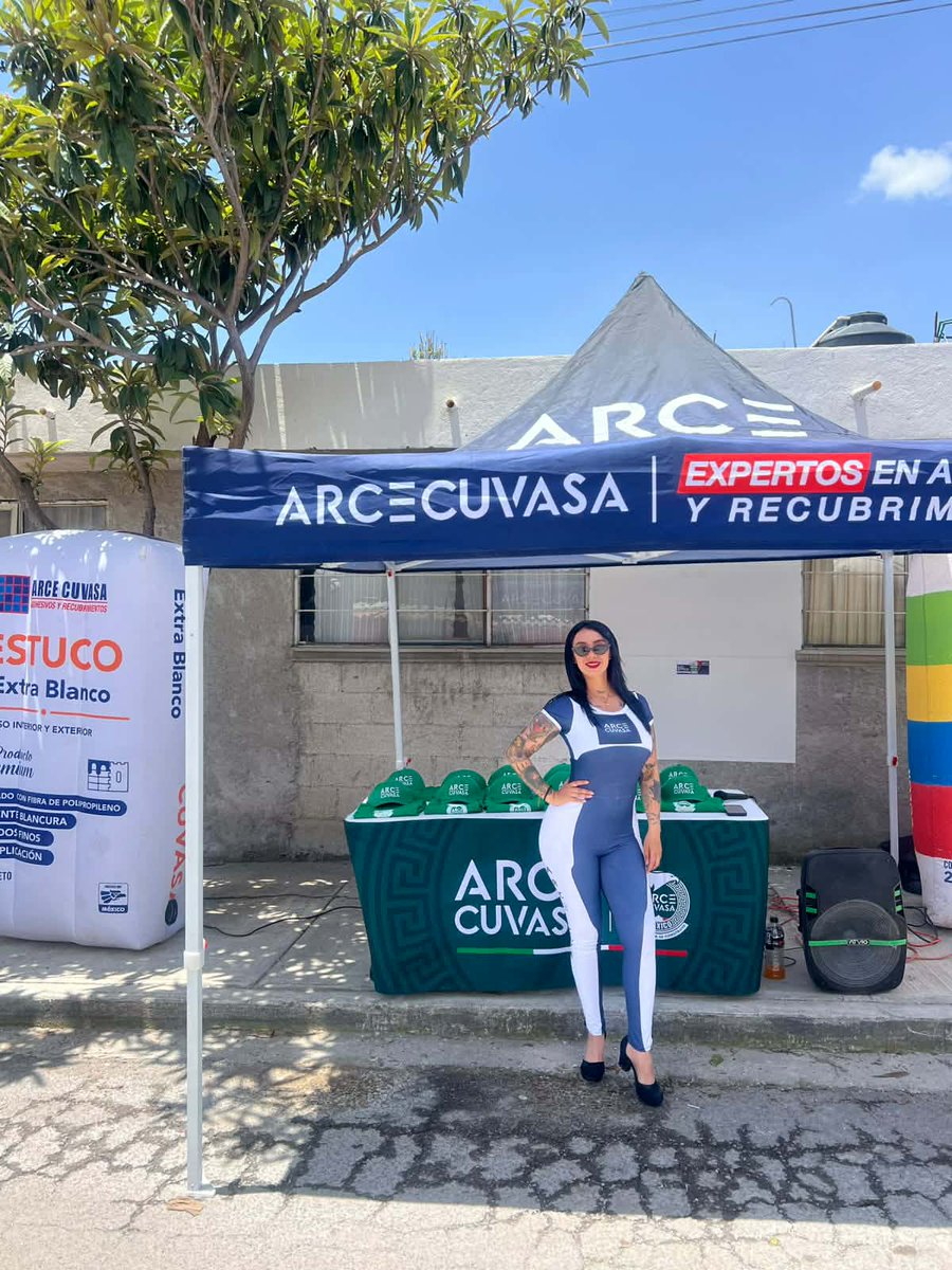 edecanesgalatea's tweet photo. Todo cliente es importante, gracias por confiar en Galatea
Arce Cuvasa y nuestra linda 📷Mafer 📷 en #Puebla somos Edecanes Galatea, #edecanes #EdecanesPuebla #edecanesmexico #presentacion #ActivacionesDeMarca #PromocionDeNegocios #Animadoras #arcecuvasa #estuco https://t.co/hMopBcAJrG