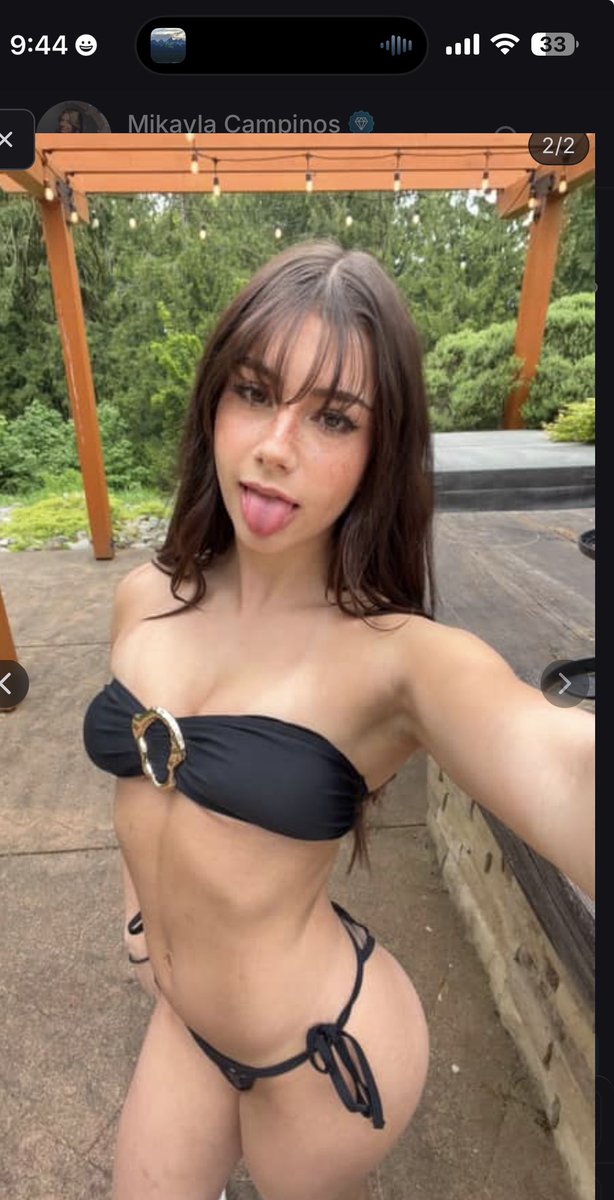 currysafraudddd's tweet photo. goon 4 mommy #mikayla #baddie #bangs https://t.co/w2AXogu76T