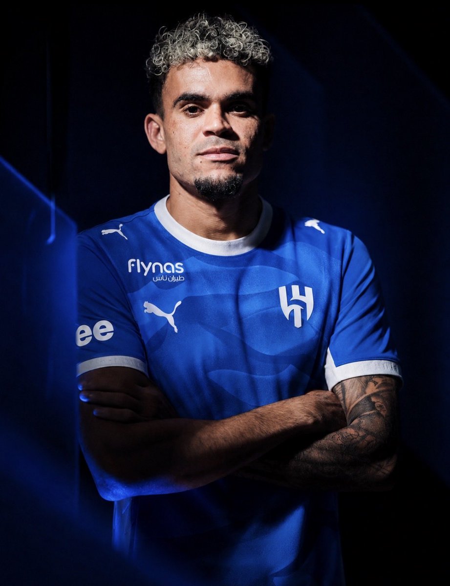 3mnp2's tweet photo. #الهلال لايزال في مفاوضات مع بايرن ميونخ ولويس دياز🇨🇴!!!!

(@MnbrAlhilal) https://t.co/gCreIJyb9f