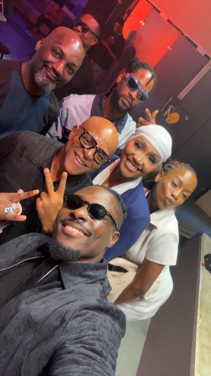 faith_adewale_'s tweet photo. 3 weeks ago I watched Banky and Ebuka record their first live session of the Mentality podcast. 
Learnt a lot about handling Mistakes and Materialism.
You should watch it 💜 https://t.co/2oOdwSlRUD