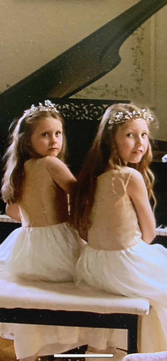 Ballistix99's tweet photo. @London_W4 Alistair I took this pic of my two girls at their uncles wedding at a Danish castle , one of my most favourite pictures https://t.co/JpM3HkgQCX