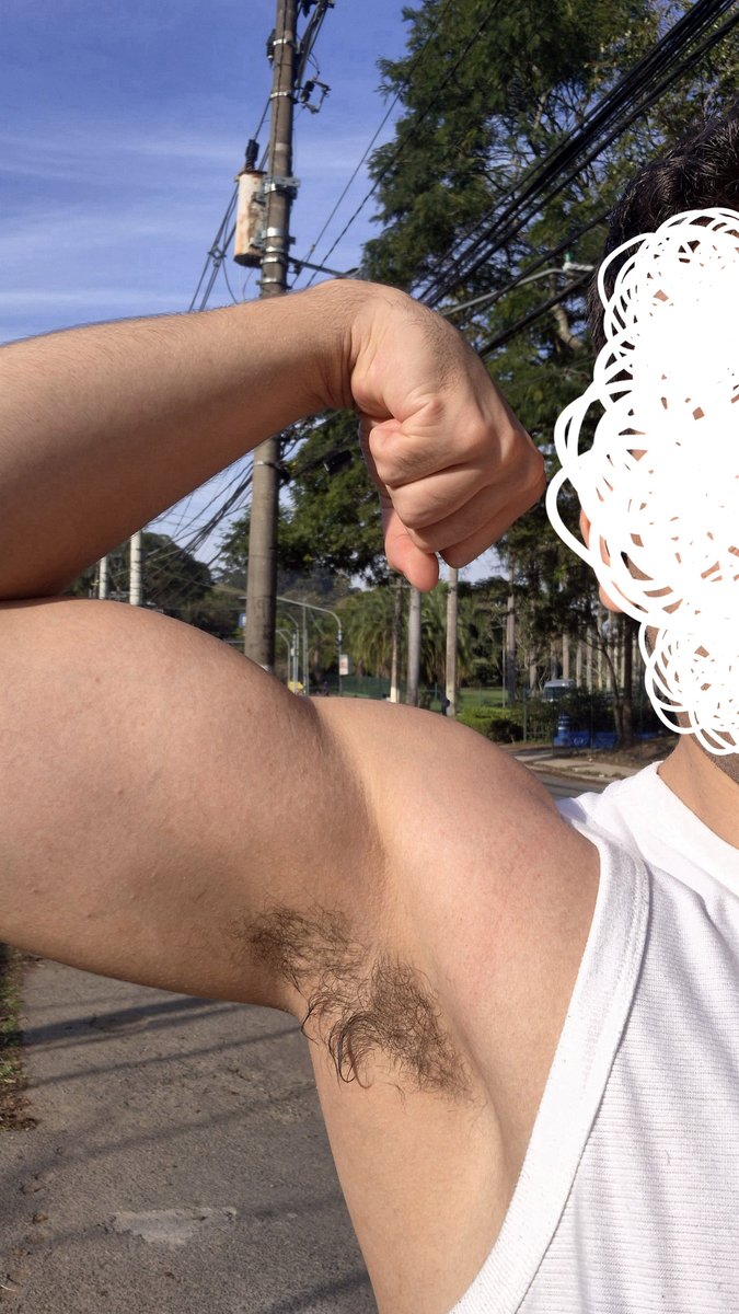 Exxxhiboy's tweet photo. Solzinho bom hein https://t.co/ZWYxJbvLtQ