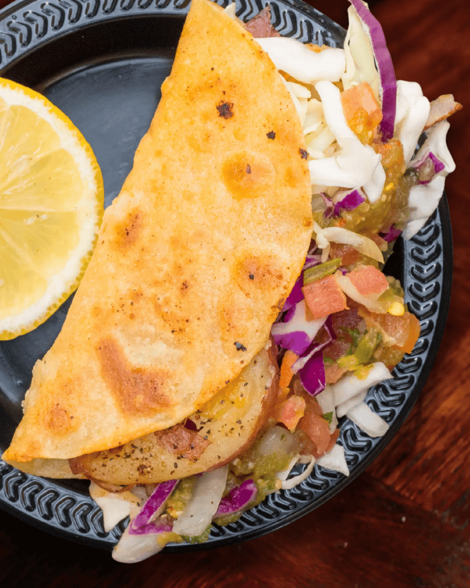 darrenedavis's tweet photo. Proof that great tacos come in all varieties. 🌮✨

Whether you're fully plant-based or just mixing things up, Sky's Vegan &amp; Veggie Tacos at our Pico location are ready to make lunch a lot more interesting.

Try them!
https://t.co/6oMXc2jRr8

#SkysGourmetTacos #PlantBasedTacos https://t.co/PFnRpuMvUM