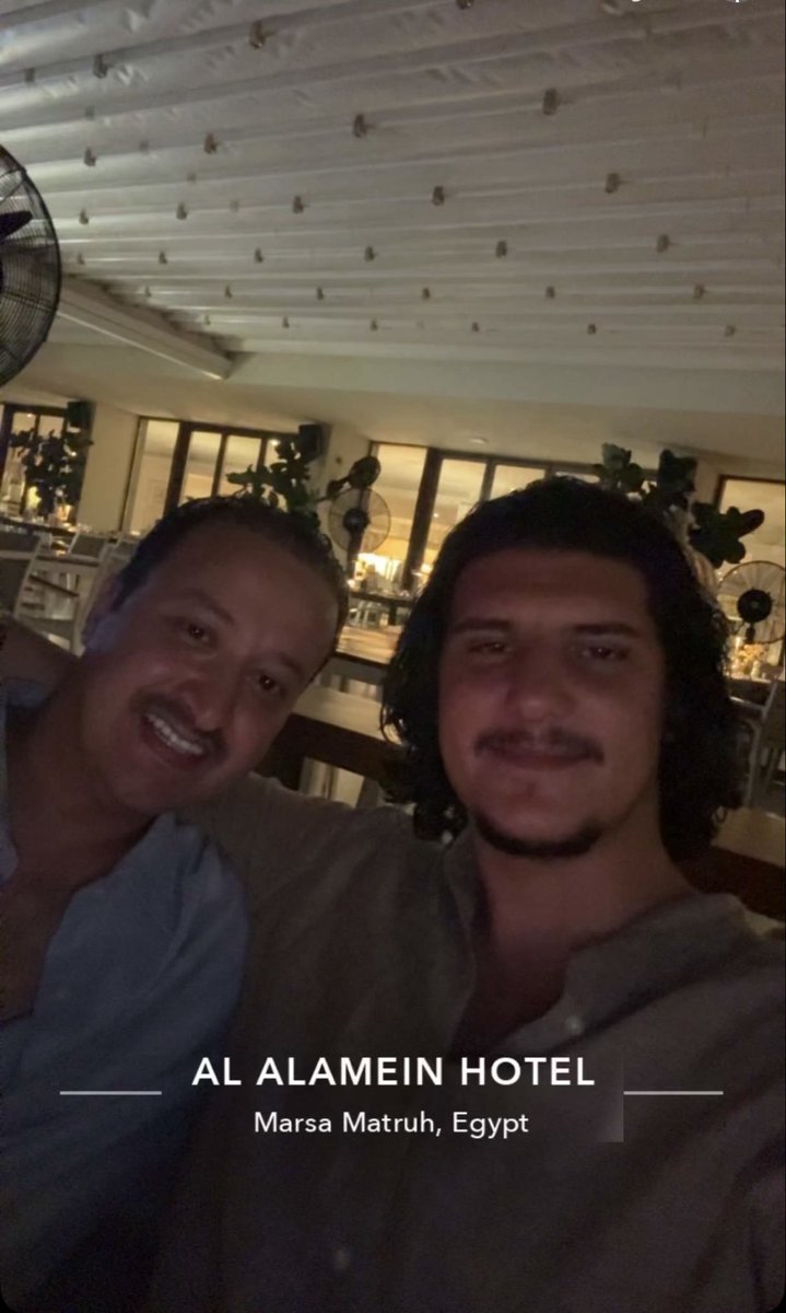 bhozaim's tweet photo. ياشيخنا المنعور لاهنت يامير
نجل العظيم الي فعوله عظايم

ونستنا بالبحر وسط الغنادير
بالساحل المصري على الشط عايم

والظهر ننزل يم محمود ابو الخير
مجهز اغراض التشمس وقايم

يقول ياباشا طبق فاكهة غير
معوده ياشيخ يحط دايم

وختامها صحبتك عزً به نسير
ياصاحبي طير السعد دوم حايم https://t.co/rLy2Nf6Ve7