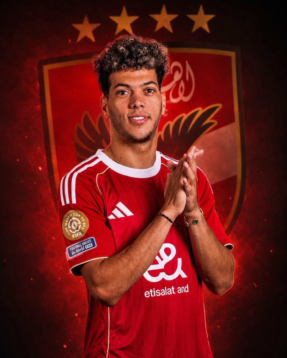 bt3msh's tweet photo. 🚨🚨 🚨🚨إمام عاشور يتفق مع مسؤولي الأهلي على الاستمرار مع الفريق ويبلغ وكيله بإغلاق الباب أمام أي عروض خارجية. 🦅✅️ https://t.co/cUvkYT28lJ