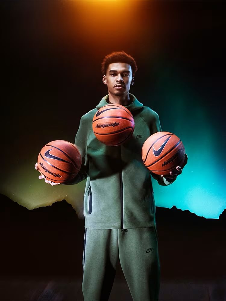 chriskimmusic's tweet photo. Victor Wembanyama extented long term contract with Nike and will release his signature shoes https://t.co/2btRRYfX87