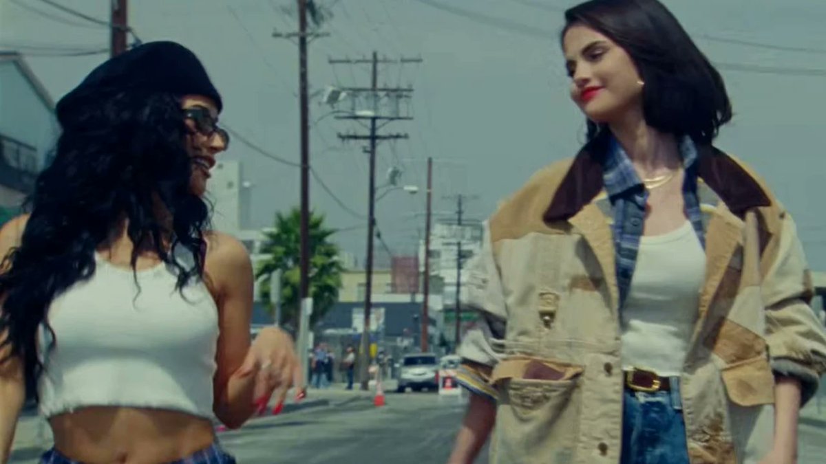 reggaeton_jp's tweet photo. 🎧 土曜更新｜今週のラテン／レゲトンMV Vol.56
注目はSelena Gomez, Becky Gの豪華コラボ！
✨DANNA, El Malilla 
✨Selena Gomez, Becky G 
✨Little Smoking 
✨Soley, FARIANA, Jøtta 
✨ PEDRO SAMPAIO, Cachirula, Loojan
👉https://t.co/SoZYjWklZ4

#SelenaGomez #BeckyG #Soley #Danna #Reggaeton