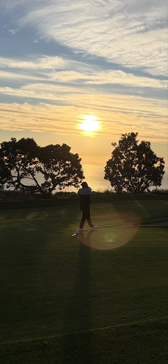 TrumpGolfLA's tweet photo. Embracing the serene beauty of the Trump Golf Course, where every swing feels like a step into paradise. #TrumpLA #Golf #TrumpGolf https://t.co/y6MrK0xzzZ