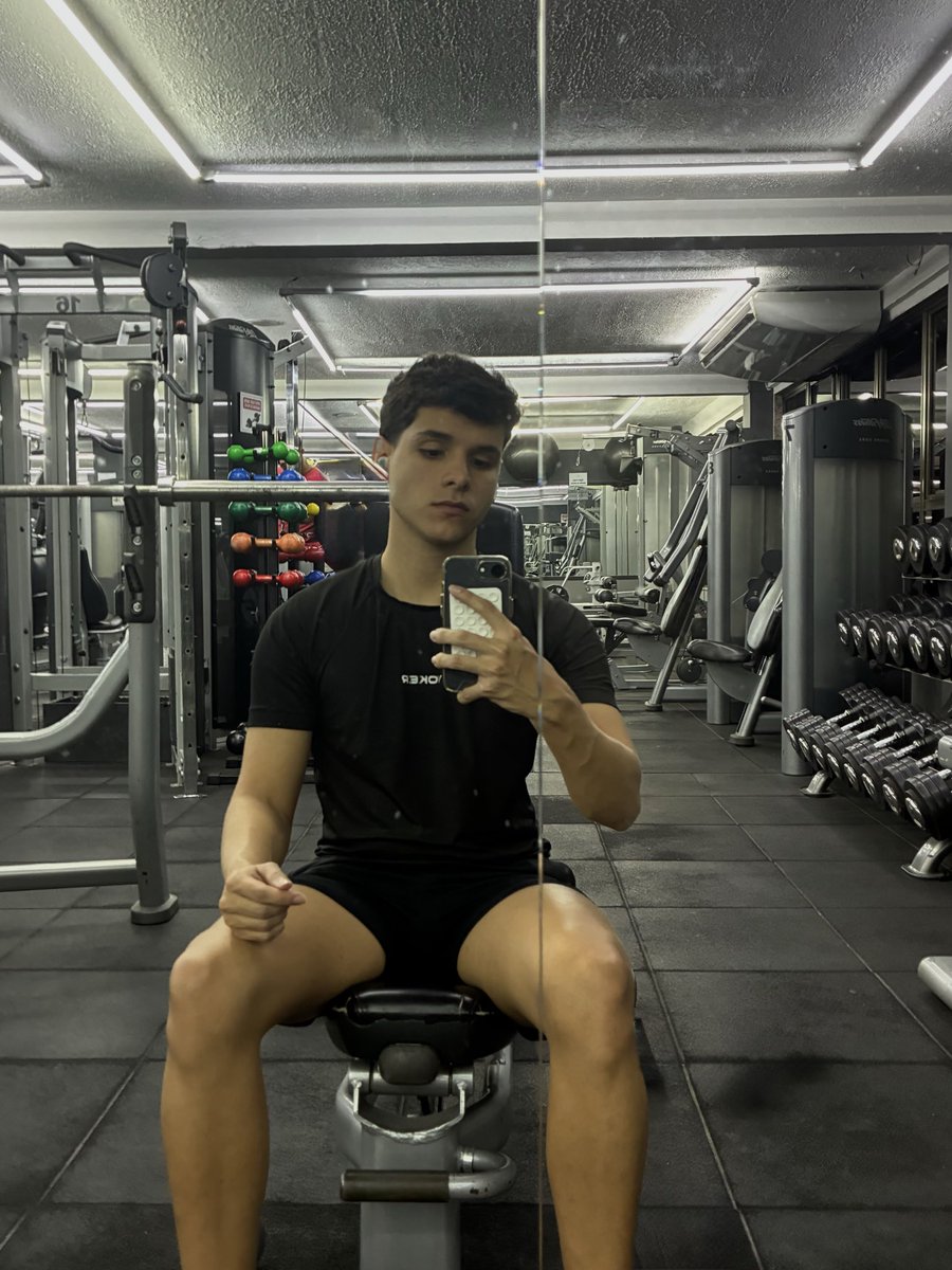 totoheito's tweet photo. 🏴‍☠️💪🏼 https://t.co/RUpuQeQyF4