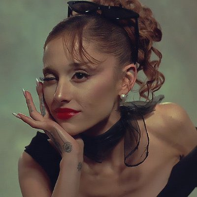 deepbreathh0ney's tweet photo. dreaming of 2k by the end of august....
pls rt so i can find arianator moots!! https://t.co/l3trk3jFVA