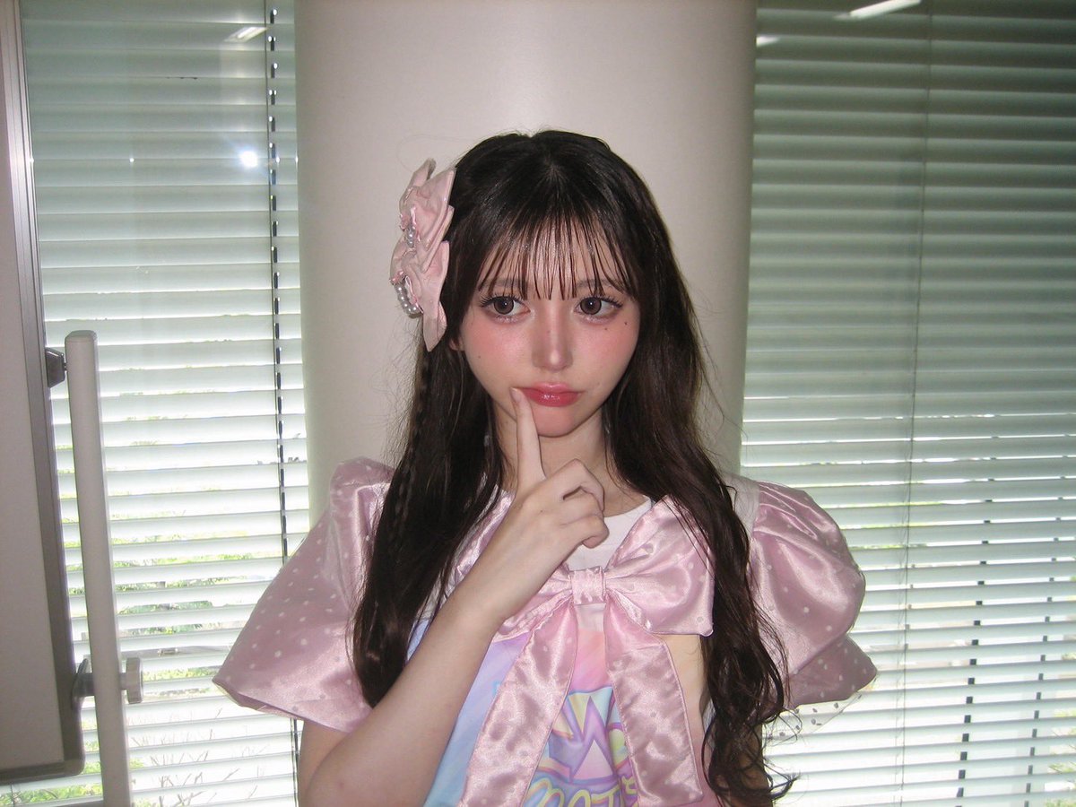 辻りりか チェキ 16枚 KAWAII LAB. MATES 辻りりか サイン入り チェキ