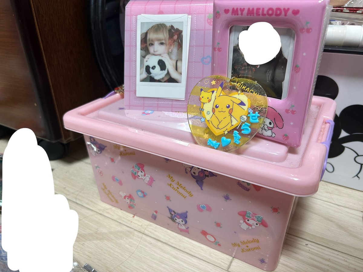 Last_Angel_Moon's tweet photo. 寝るとこにいつも見えるようにして寝てる
可愛い"(∩>ω<∩)"
あとたまにここには大事なもの置いたりしてます https://t.co/mqYVMrWvGV